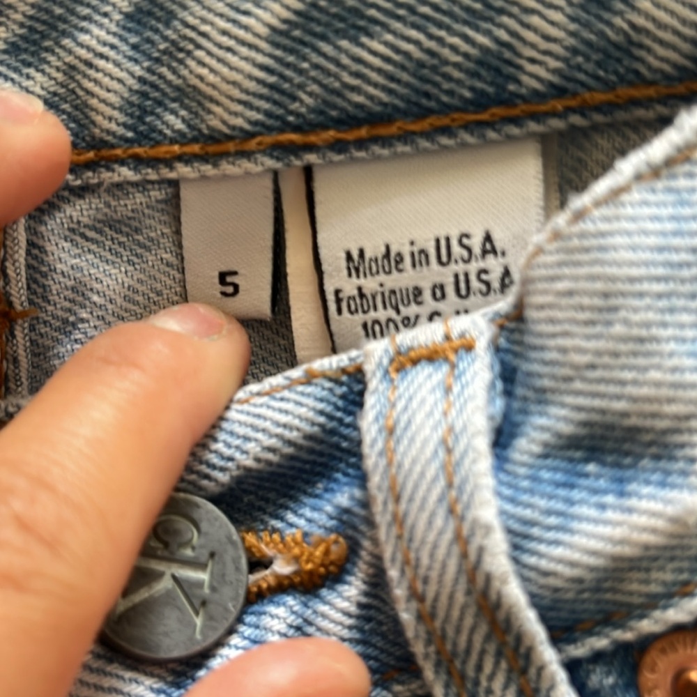 VINTAGE Calvin Klein | Women's High Rise Light Denim Jeans - Picture 6 of 6